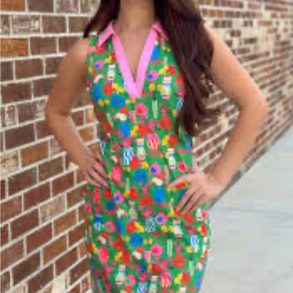 ALDIN ADAIR- Green and Pink Tropical Swim Coverup with Plunging V-neckline
